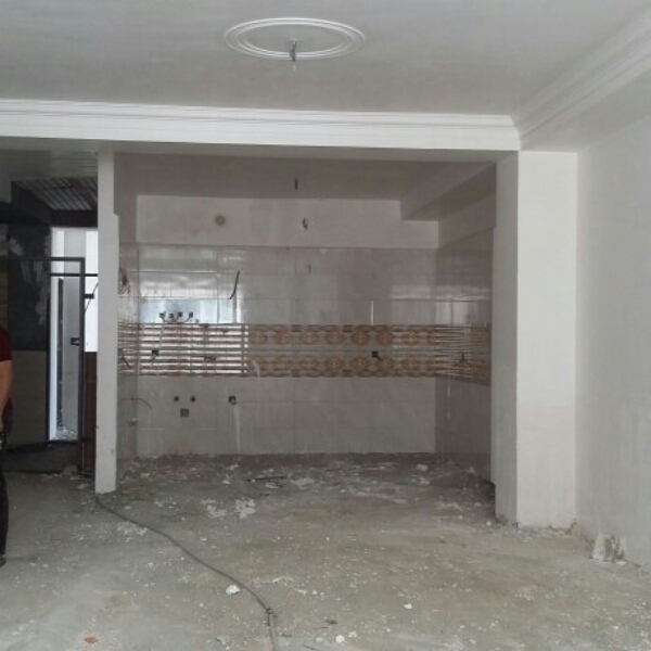 پیش فروش واحد آپارتمانی در حد آماده دو خوابه 90 متری با پارکینگ محمدشهر خیابان امیرکبیر