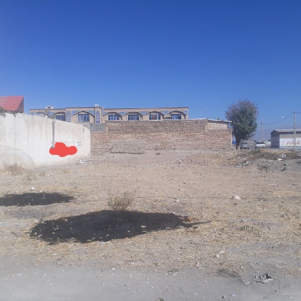 زمین فروشی سنددار ۱۰ متر بهر واقع در محمدشهر ( یزدی ها)