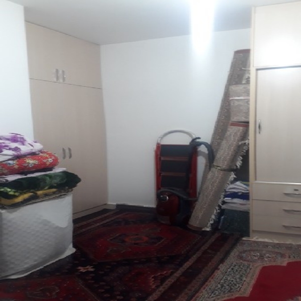یک واحد آپارتمان فروشی محمدشهر خیابان امیرکبیر ۸۷ متری پارکینگ اختصاصی دو خواب