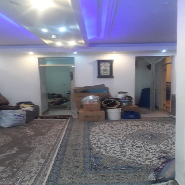 واحد رهن و اجاره ای ۱۱۵ متر محمدشهر خیابان امیر کبیر